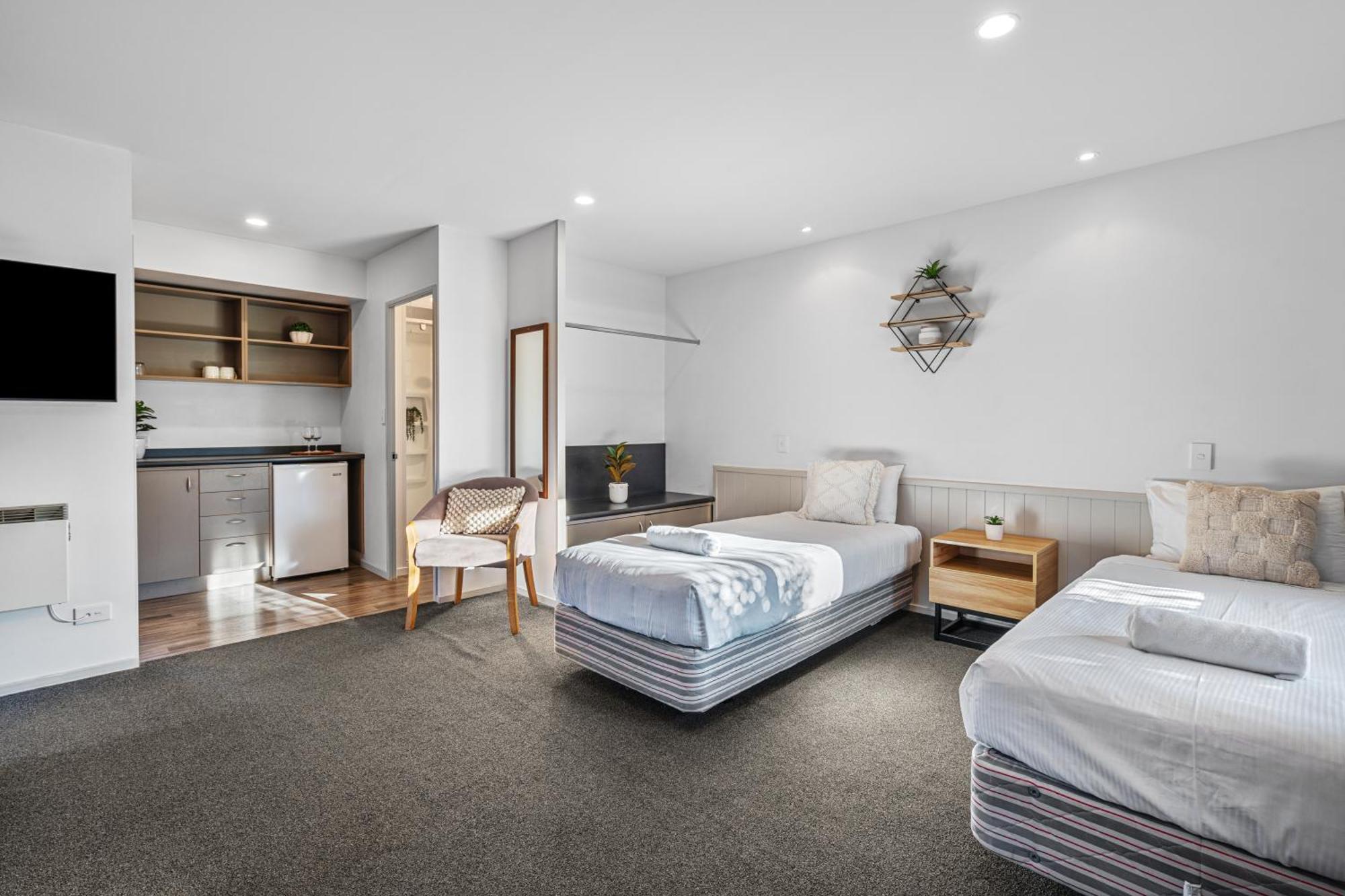Tasman Holiday Parks - Те-Анау Екстер'єр фото Studio